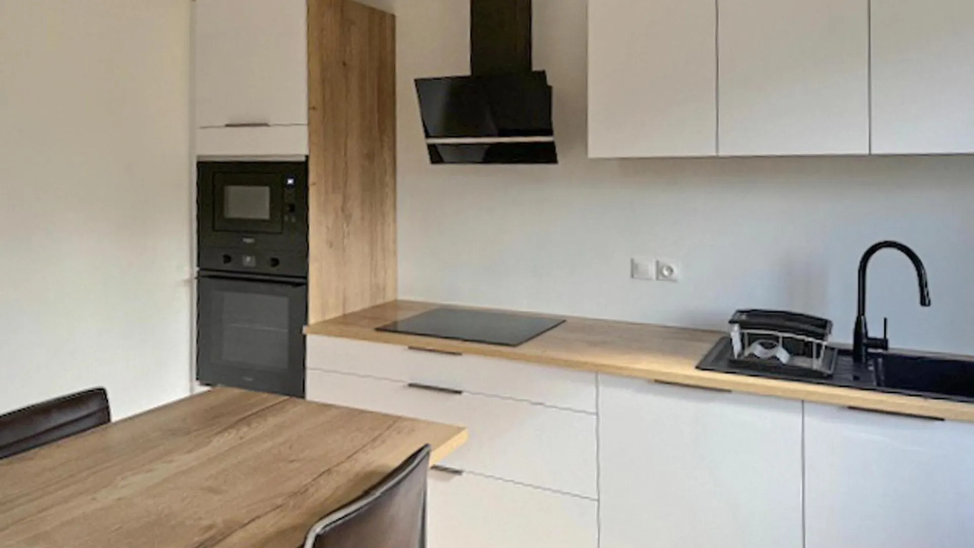 3 Bedroom Gorgeous Home In Plouaret 0*,